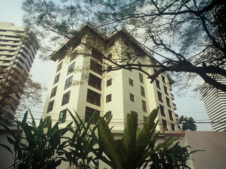 Gardengrove Suites Bangkok Exterior photo